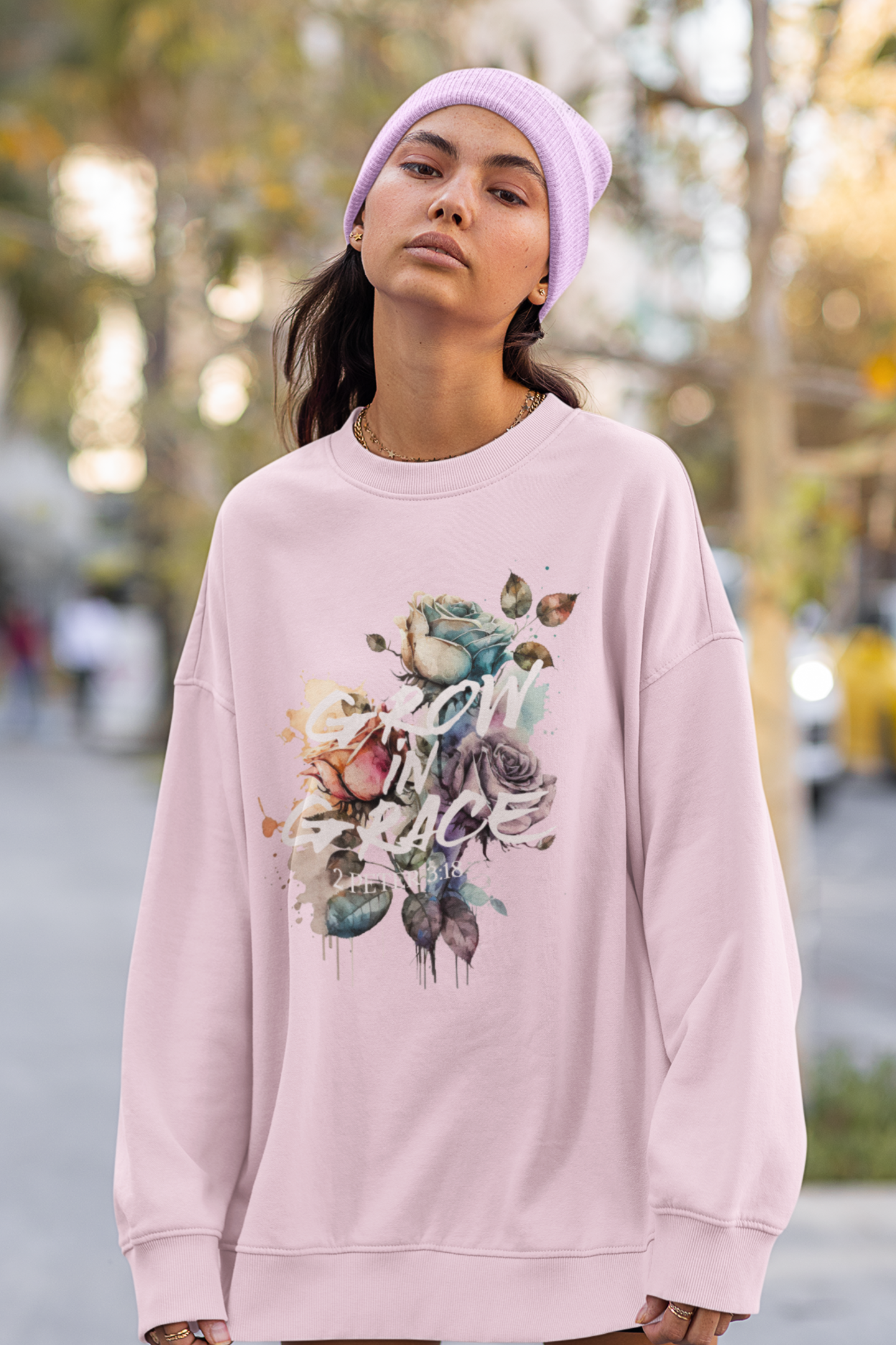 grow-in-grace-watercolors-woman-sweatshirt-pink