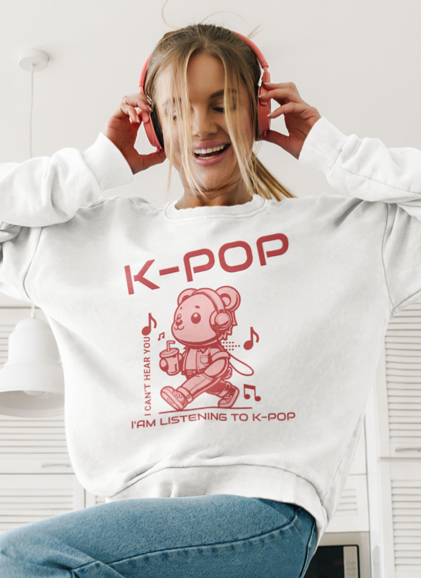 listening-to-kpop-sweatshirt-white