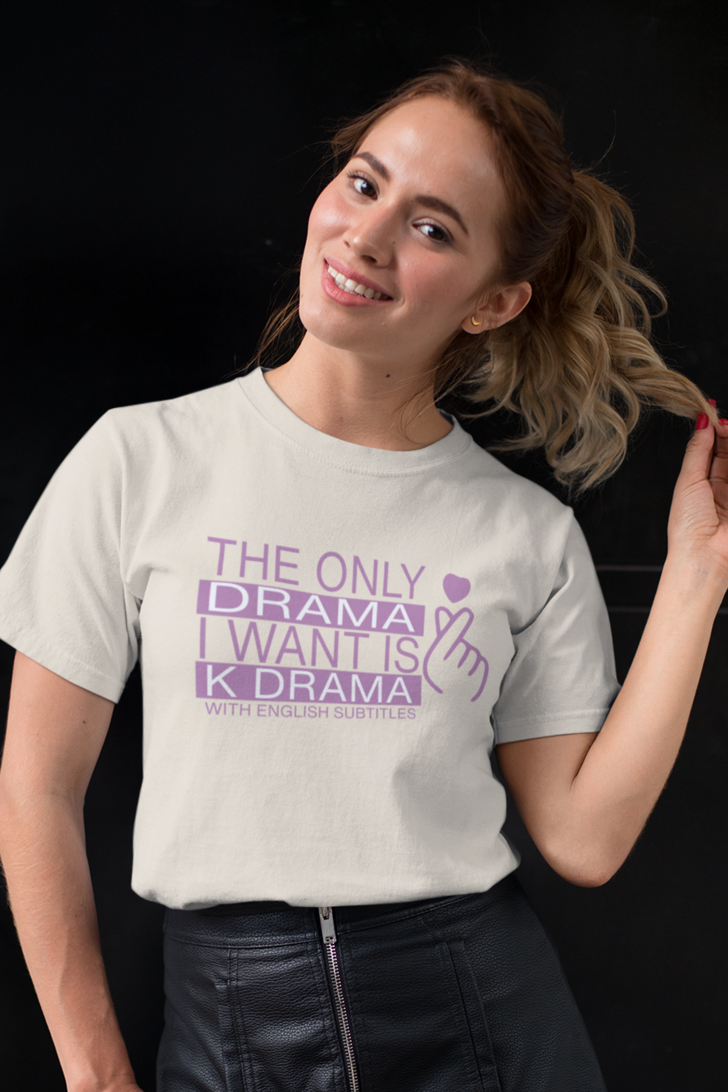 only-kdrama-woman-tshirt-natural