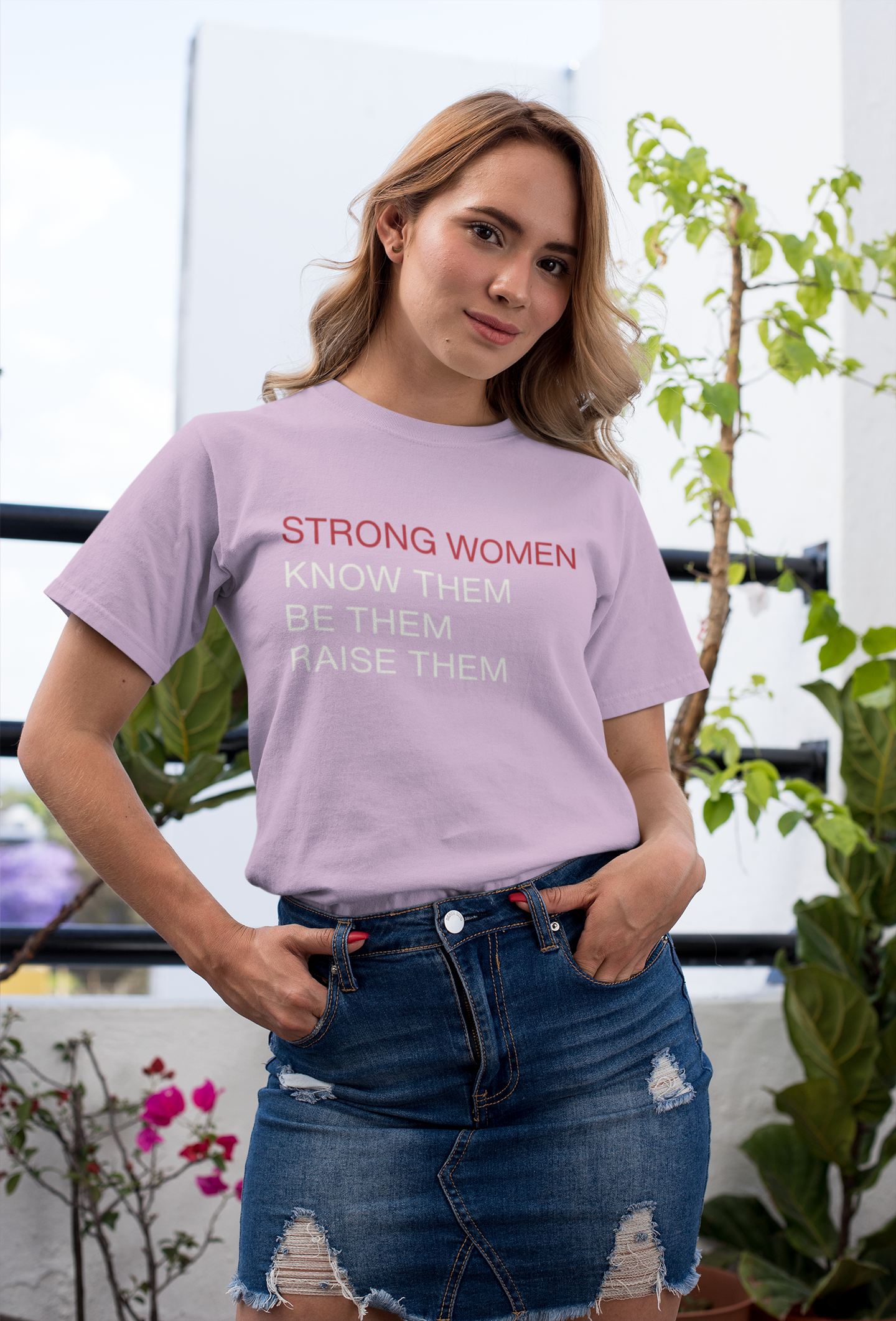 strong-women-be-them-know-them-raise-them-tee-lilac