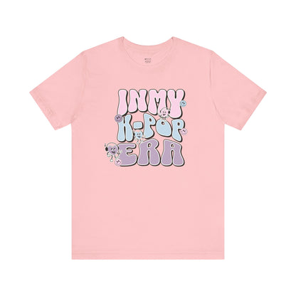 in-my-kpop-era-woman-tee-closeup-pink