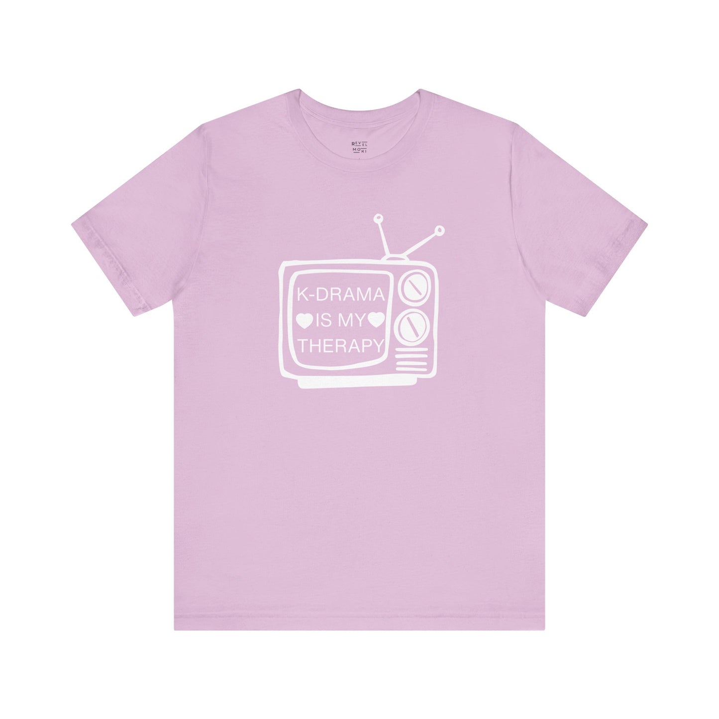 k-drama-therapy-woman-tee-closeup-lilac