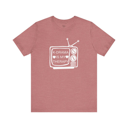 k-drama-therapy-woman-tee-closeup-mauve