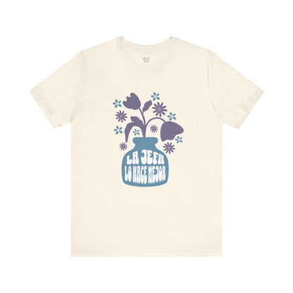 latina-female-boss-do-it-better-woman-tee-closeup-natural