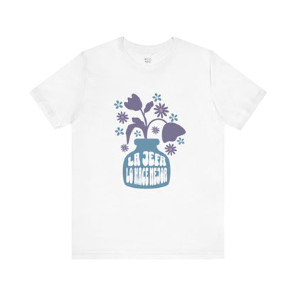 latina-female-boss-do-it-better-woman-tee-closeup-white
