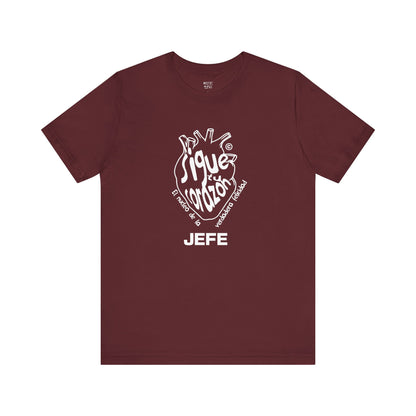 sigue-corazon-latino-mens-tshirt-closeup-maroon
