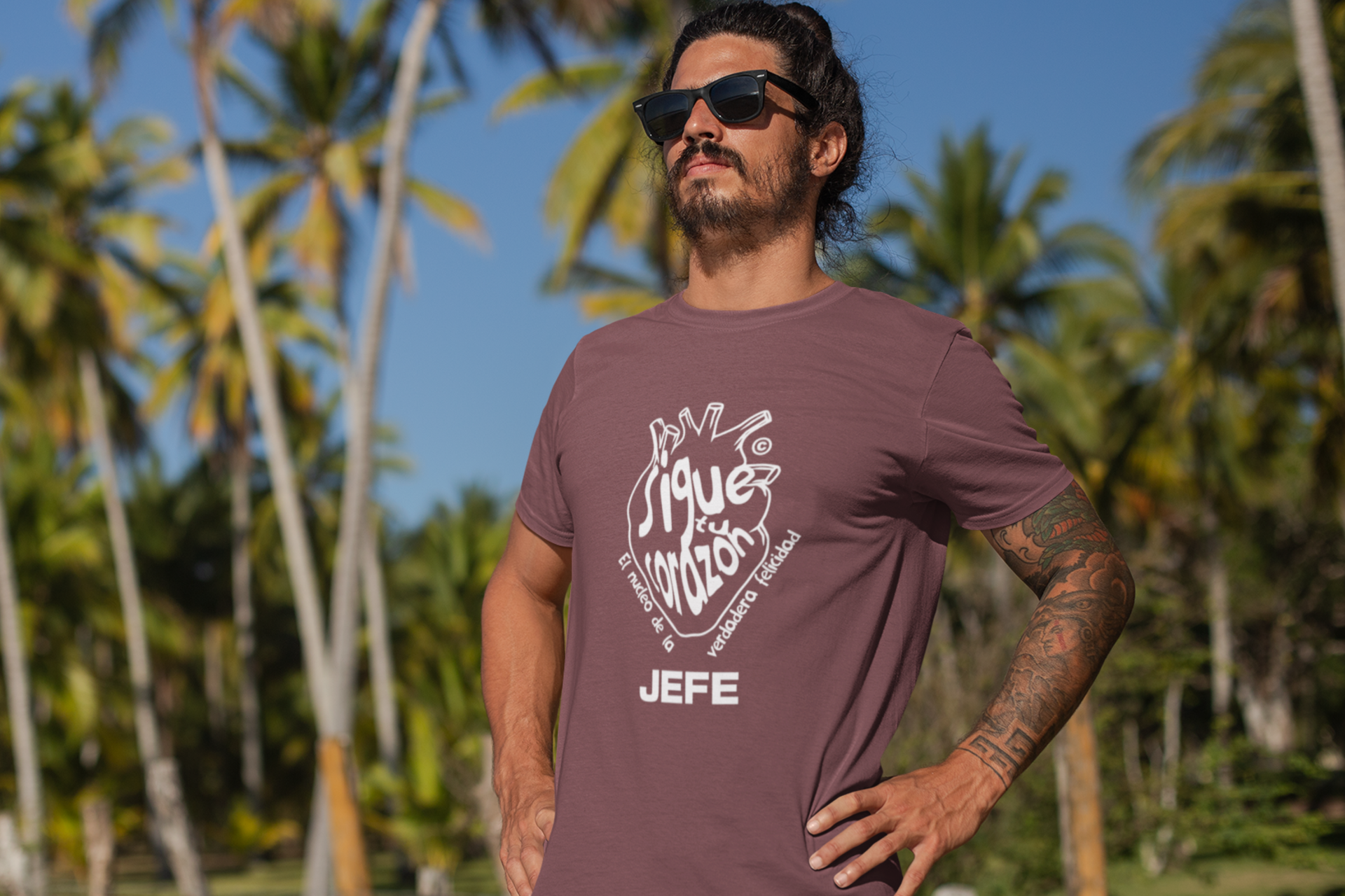 sigue-corazon-latino-mens-tshirt-maroon