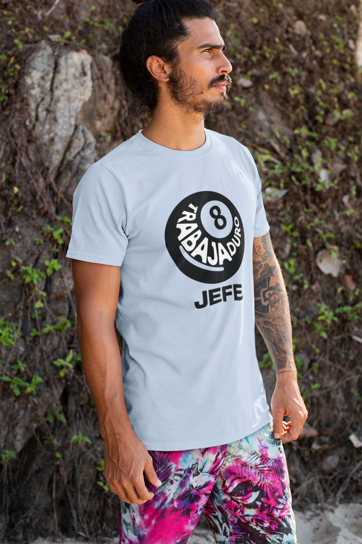 trabaj-duro-jefe-latino-mens-tshirt-light-blue