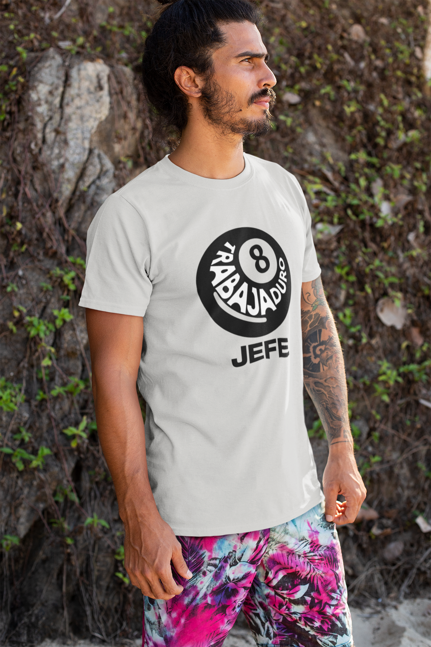 trabaj-duro-jefe-latino-mens-tshirt-silver