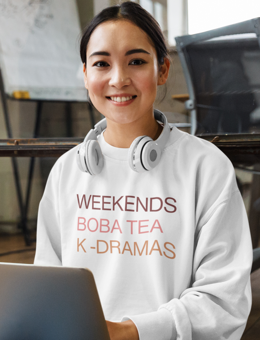 weekends-boba-kdrama-woman-sweatshirt-white